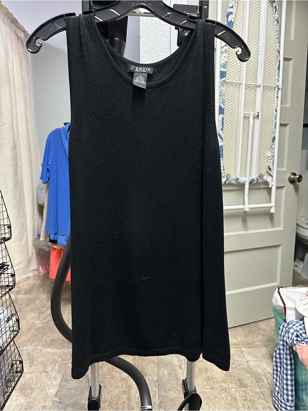 Black Classic Scoop Tank Top
